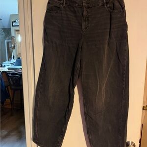 American Eagle Outfitters Women’s Black Barrel Jeans